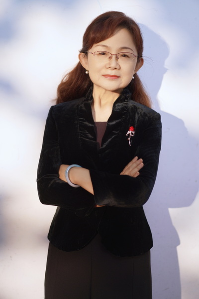 江素侠 20250917 400x600.jpg